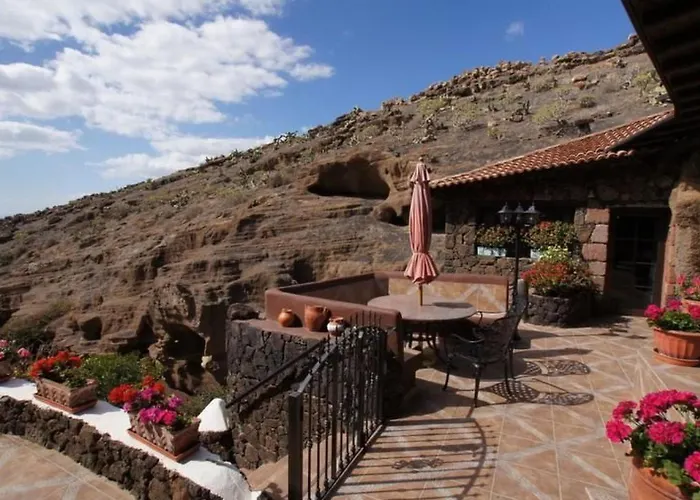 Nyaraló Schlafen In Einer Vulkanischen Hoehle By Interhome *