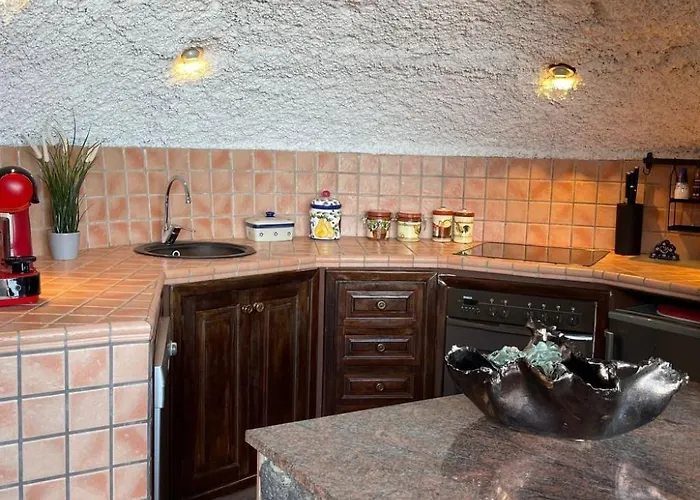 Nyaraló Schlafen In Einer Vulkanischen Hoehle By Interhome *