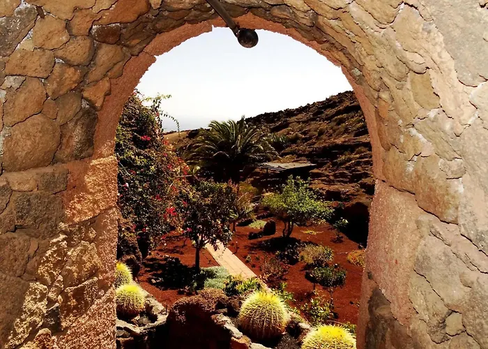 Nyaraló Schlafen In Einer Vulkanischen Hoehle By Interhome