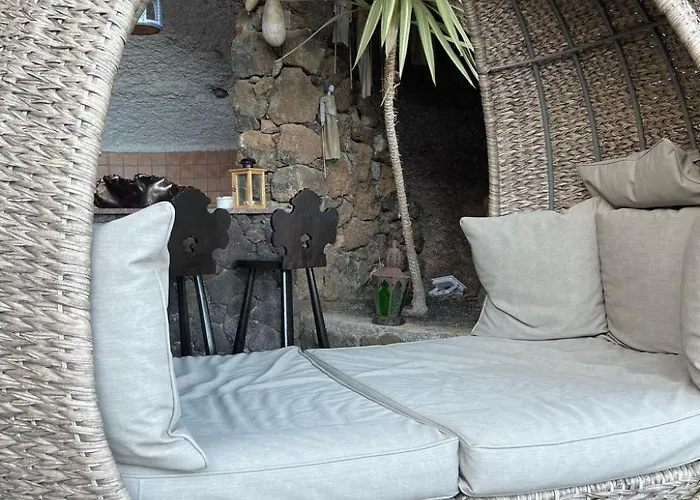 Schlafen In Einer Vulkanischen Hoehle By Interhome Nyaraló *