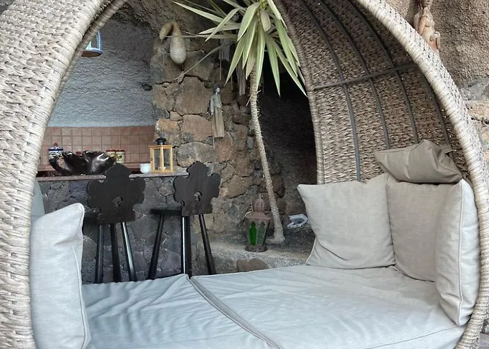 Schlafen In Einer Vulkanischen Hoehle By Interhome Nyaraló *