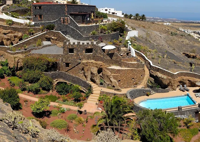 Schlafen In Einer Vulkanischen Hoehle By Interhome Nyaraló *