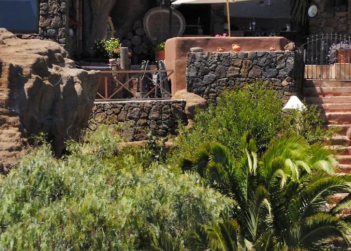 Nyaraló Schlafen In Einer Vulkanischen Hoehle By Interhome